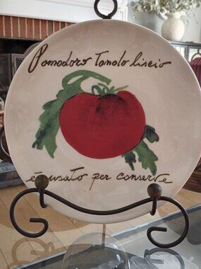 William's Sonoma 'Primavera' Tomato Plates EUC Pristine